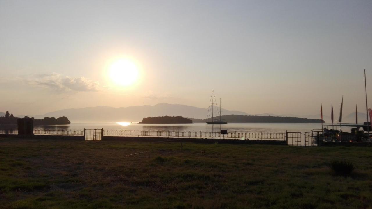 Olivo Nydri Daire Dış mekan fotoğraf